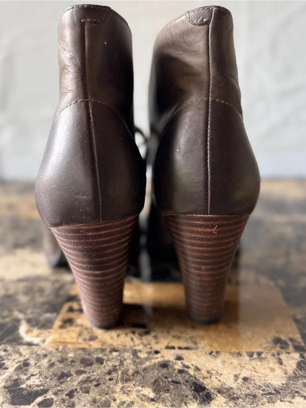 Indigo by Clark’s women’s size 8 Brown Lace-Up Ankle Booties